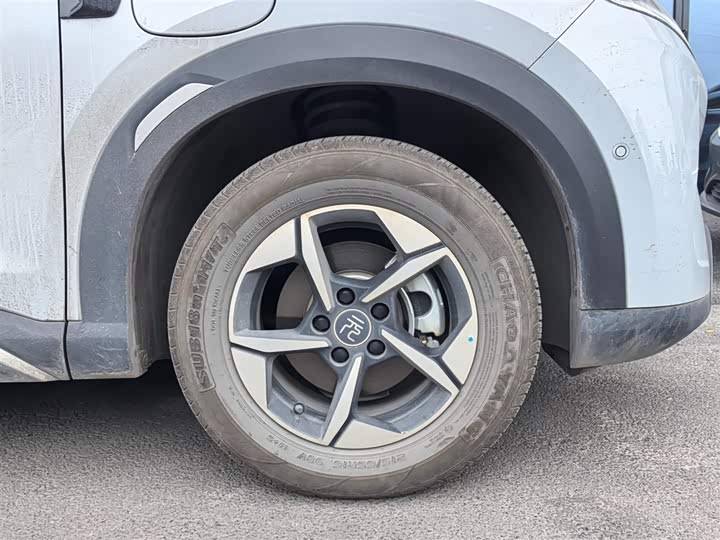 Фото 9 - BYD Yuan Up