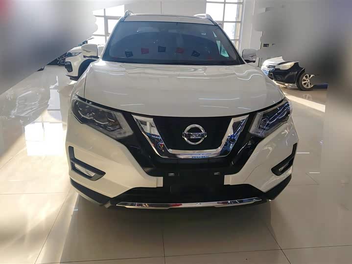 Фото 2 - Nissan X-Trail