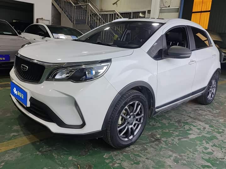 Фото 1 - Geely Vision X3