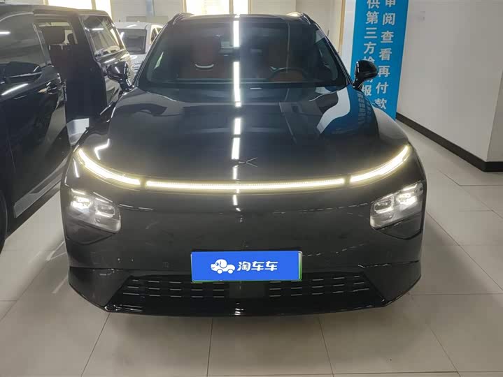 Фото 2 - XPeng G9