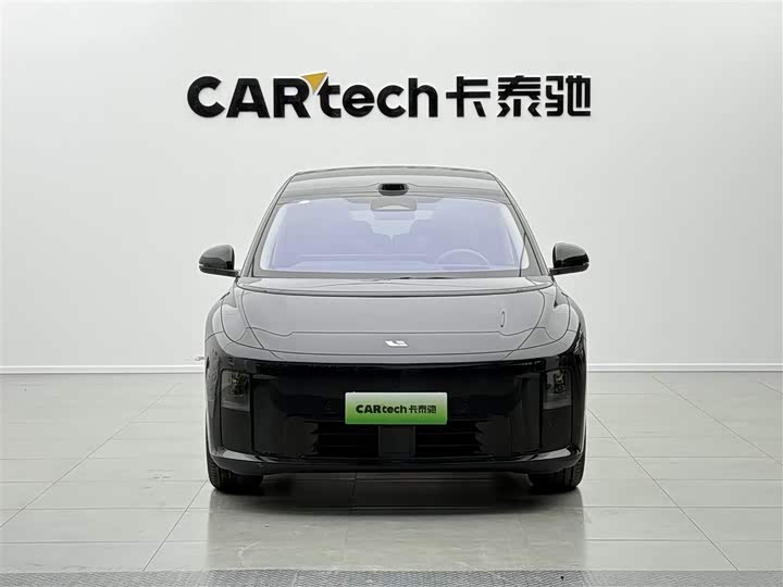 Фото 2 - LiXiang i8