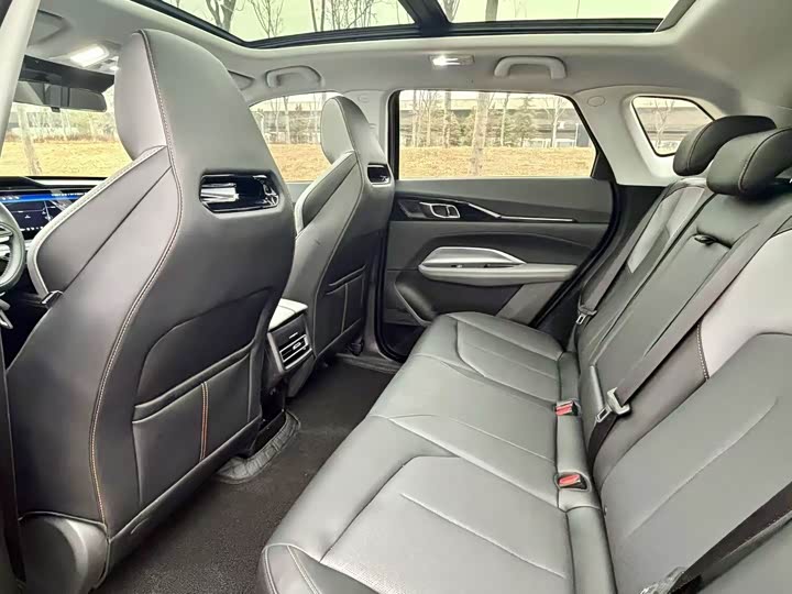 Фото 5 - Changan Oshan Z6