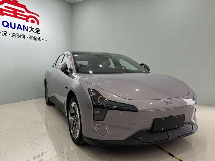 Фото 2 - XPeng Mona M03