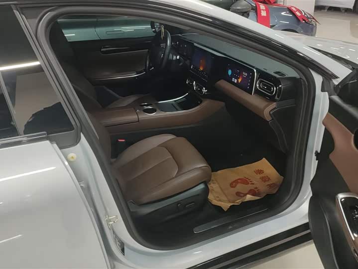 Фото 8 - Leapmotor C01