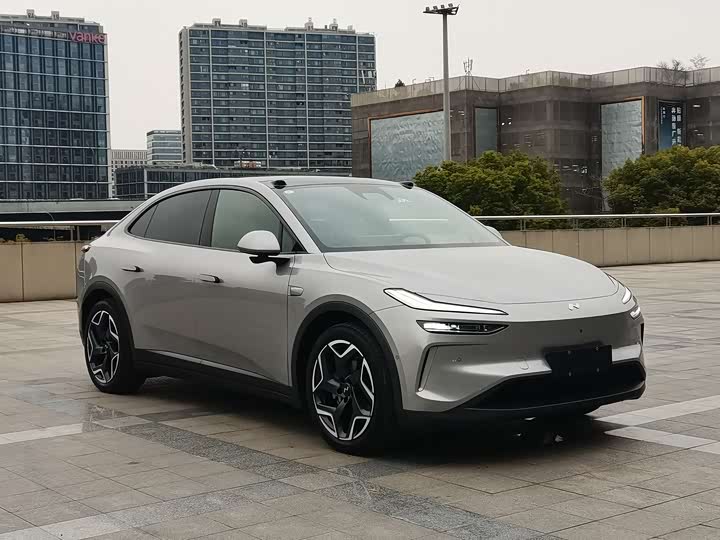 Фото 2 - Nio Onvo L60