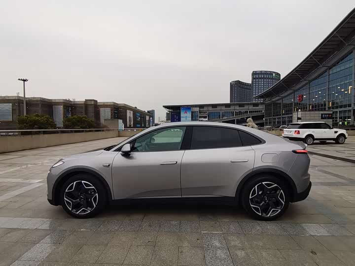 Фото 5 - Nio Onvo L60