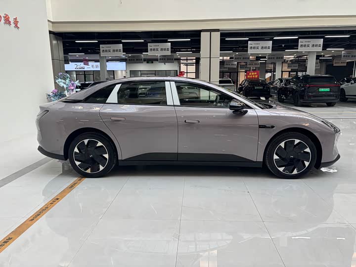 Фото 4 - XPeng Mona M03