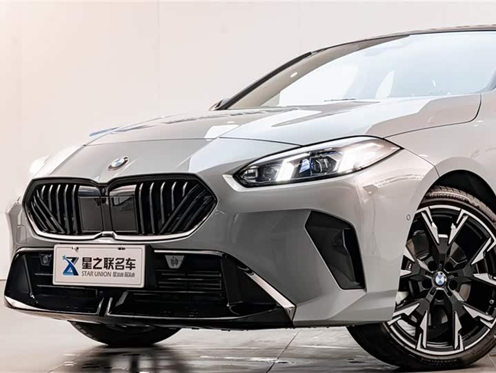 Фото 2 - BMW 2 Series