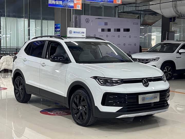 Фото 3 - Volkswagen Tharu