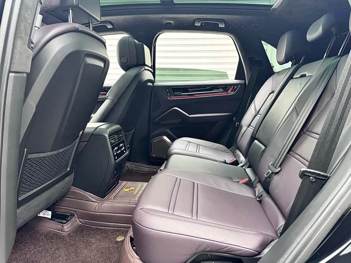 Фото 8 - Porsche Cayenne