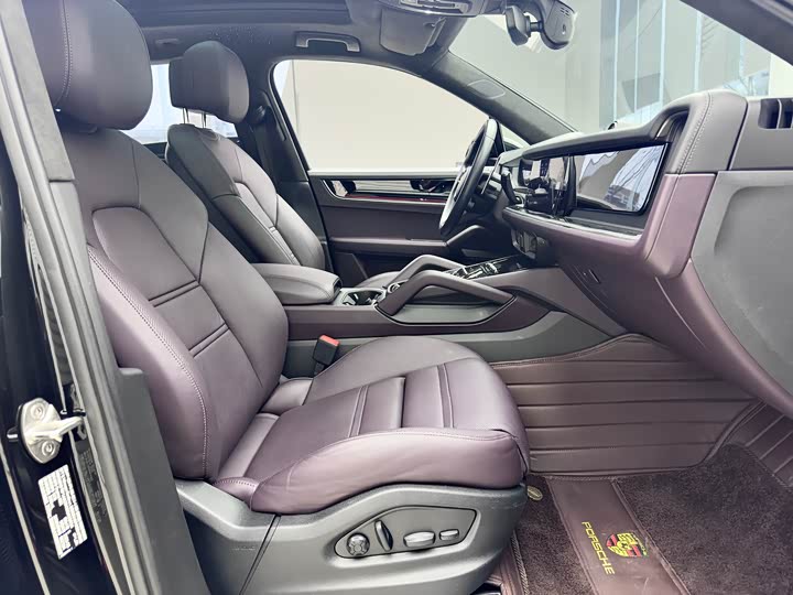 Фото 9 - Porsche Cayenne