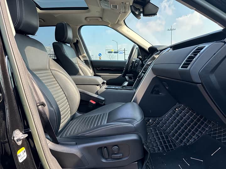 Фото 9 - Land Rover Discovery