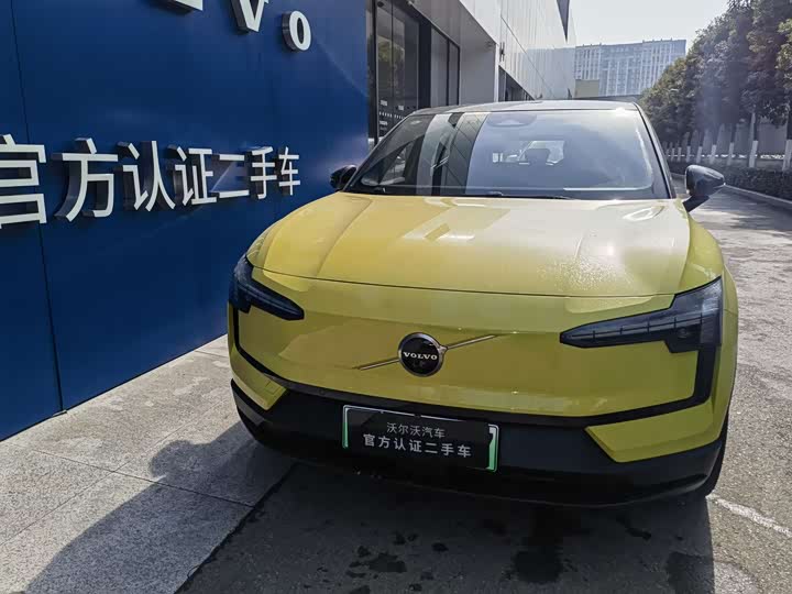 Фото 2 - Volvo EX30