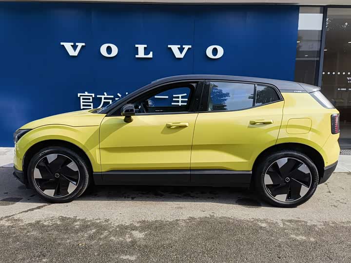 Фото 4 - Volvo EX30