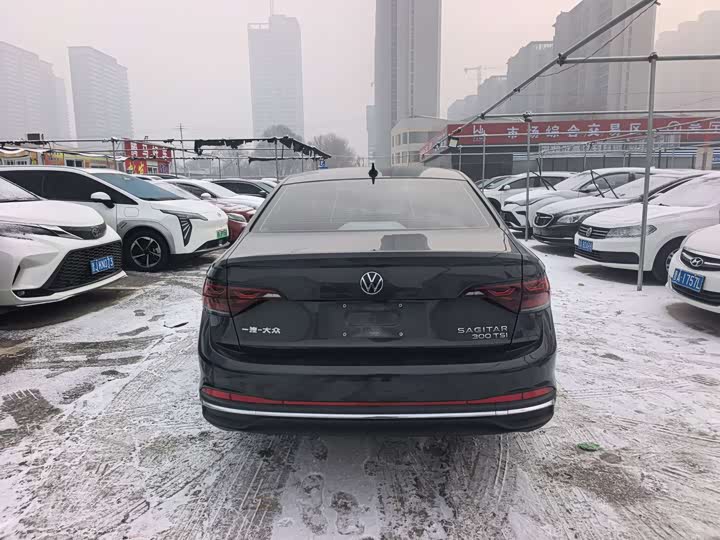 Фото 5 - Volkswagen Sagitar L