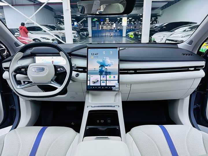 Фото 8 - Geely Preface L