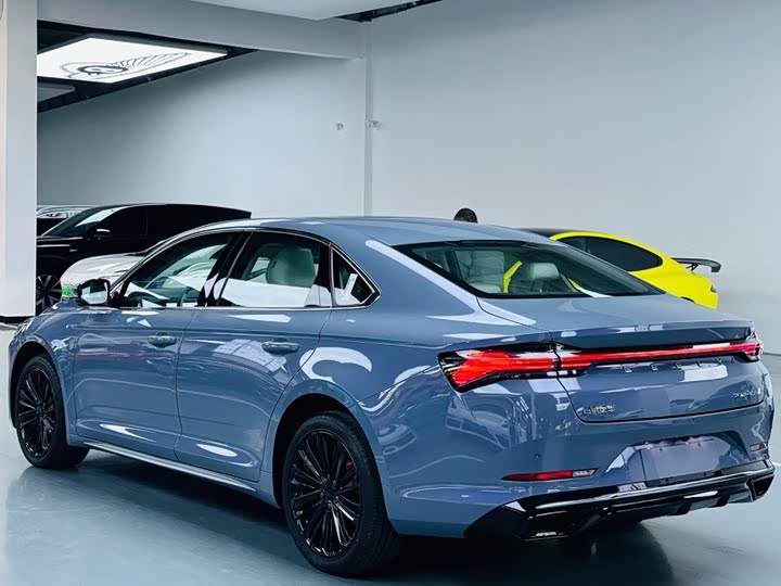 Фото 9 - Geely Preface L