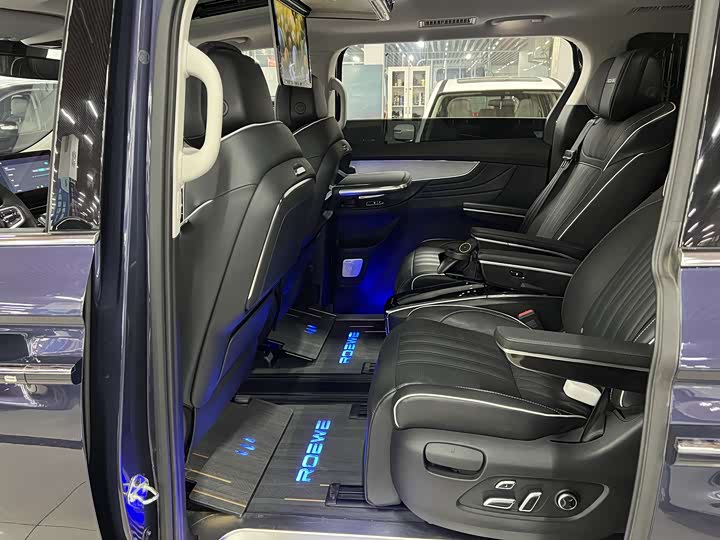 Photo 4 - Roewe iMax 8