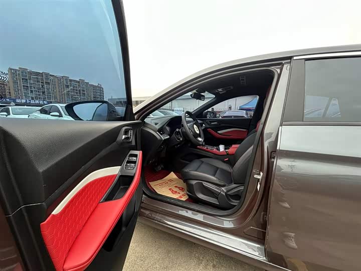 Фото 4 - MG Motor 5