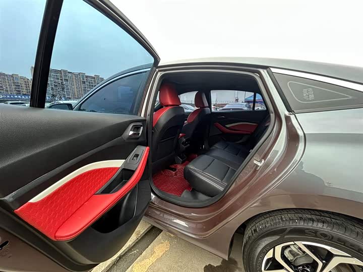 Фото 5 - MG Motor 5