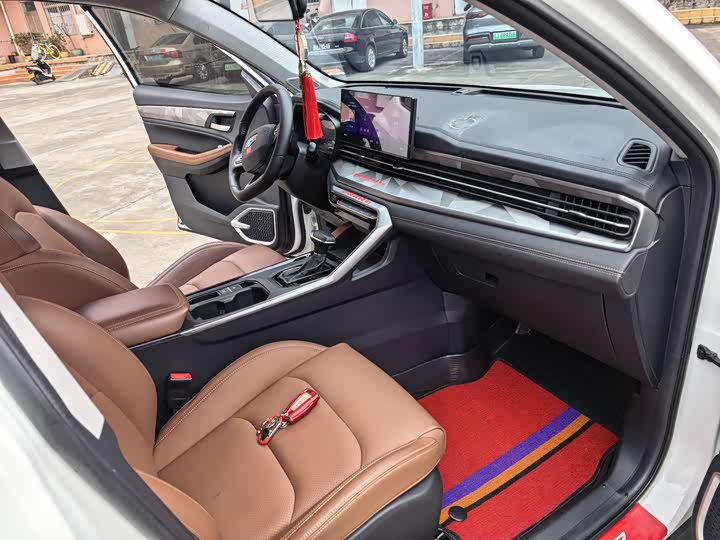 Фото 9 - Geely Vision X6