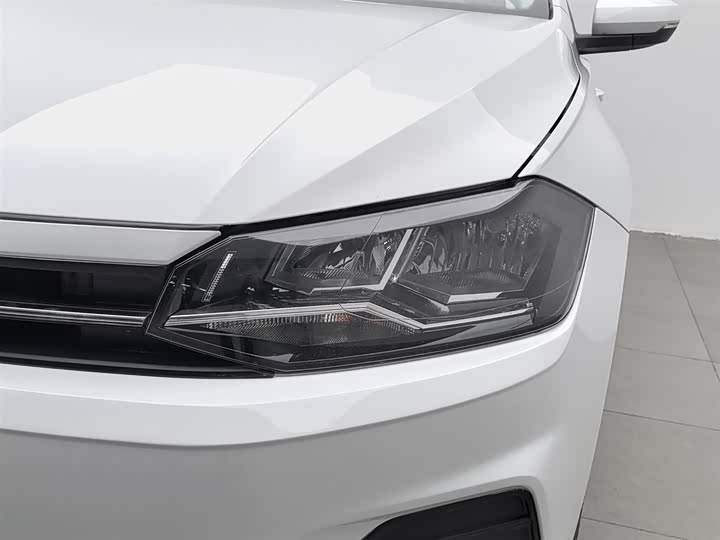 Фото 7 - Volkswagen Polo