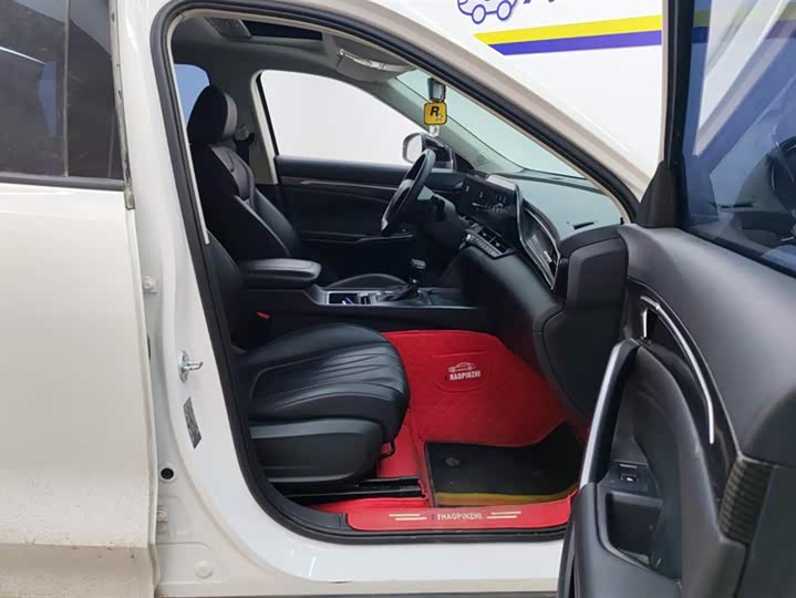 Фото 8 - Bestune T55