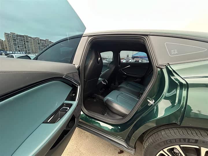 Фото 7 - MG Motor 7