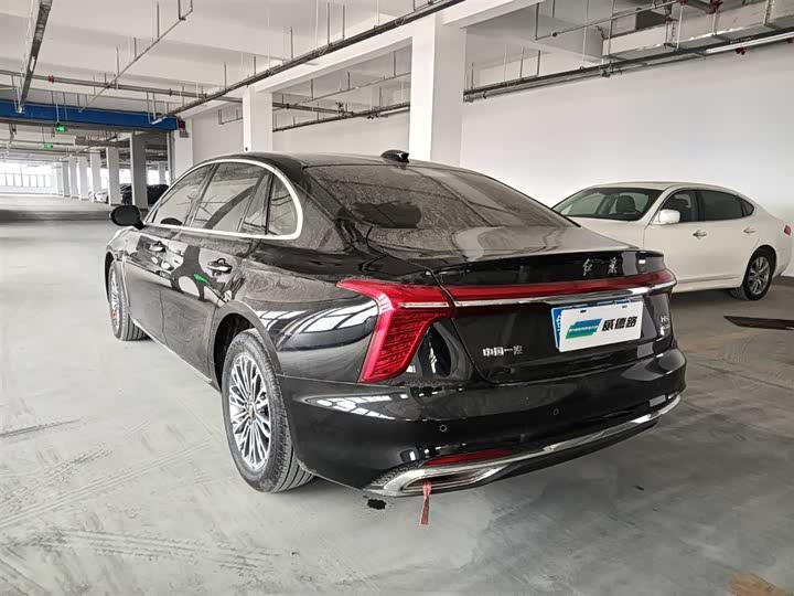 Фото 4 - Hongqi H5