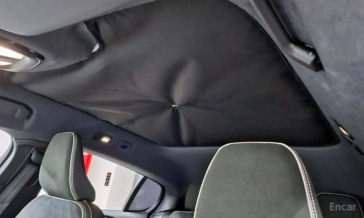 Фото 20 - Volvo C40