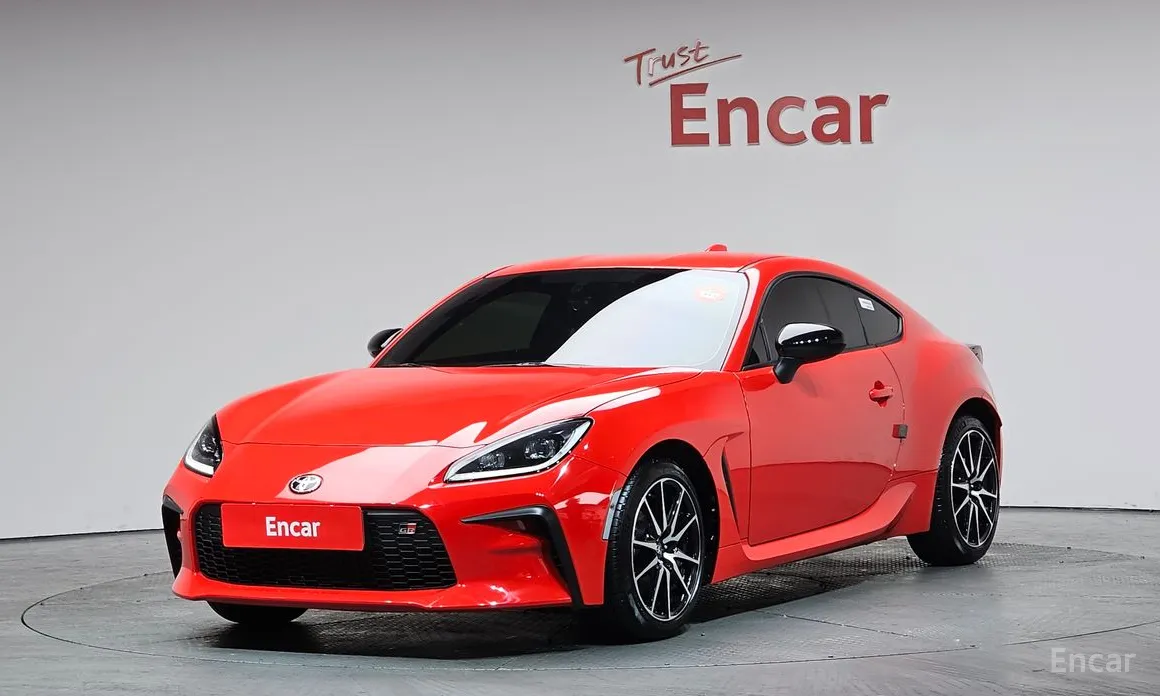 Фото 1 - Toyota 86