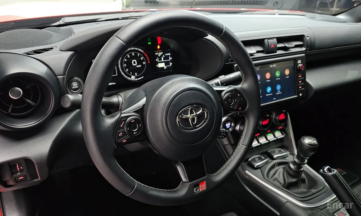 Фото 13 - Toyota 86