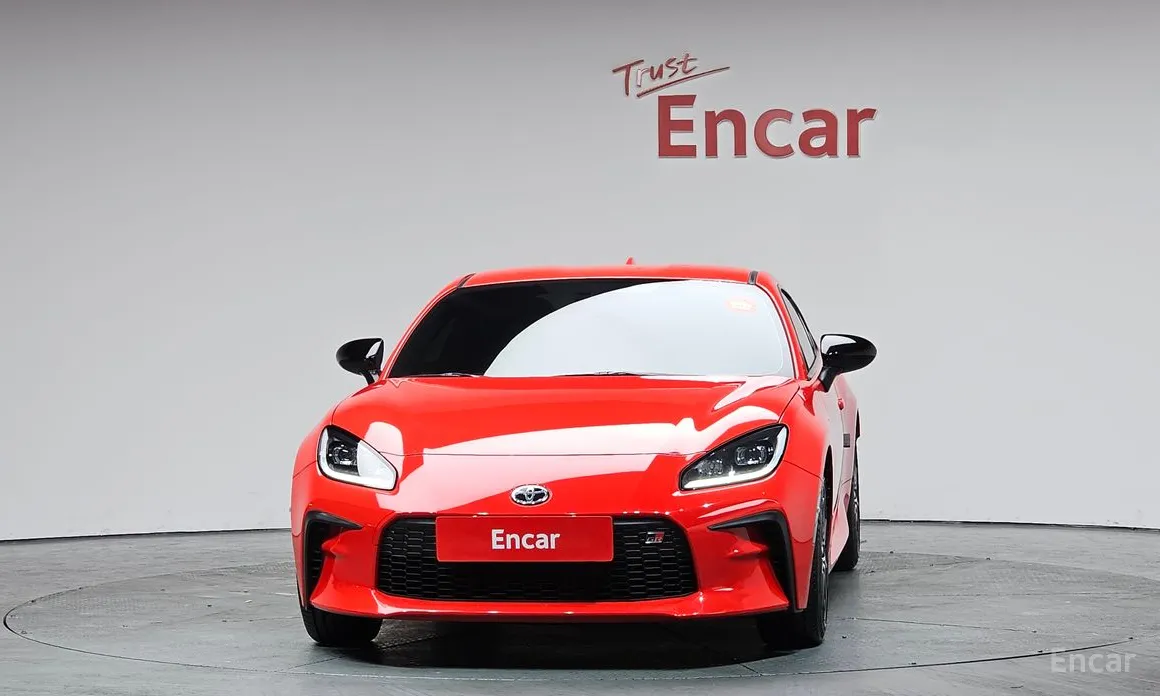 Фото 3 - Toyota 86