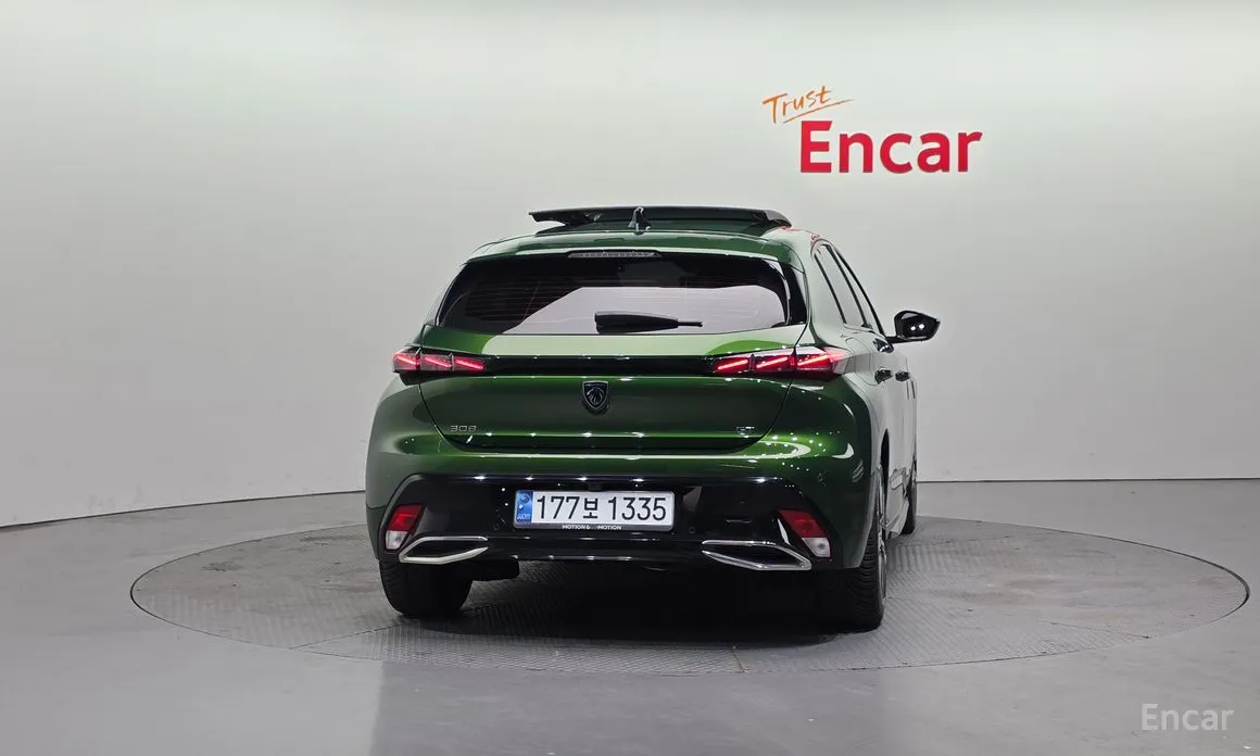 Фото 4 - Peugeot 308