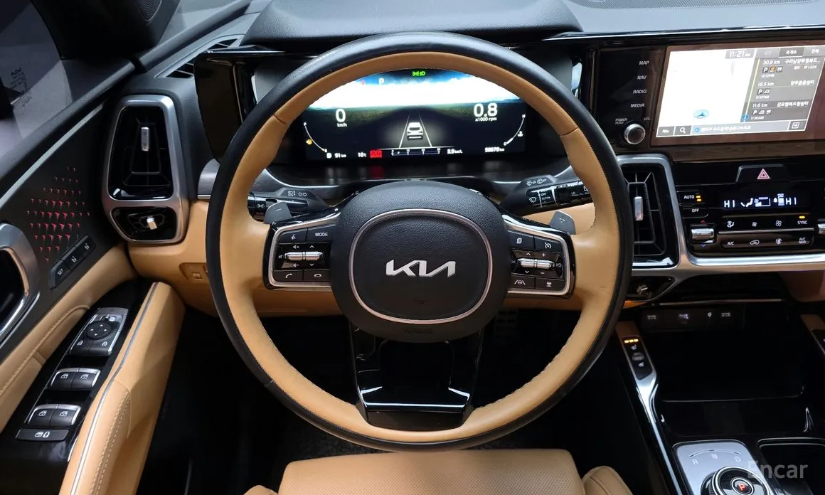 Фото 13 - Kia Sorento