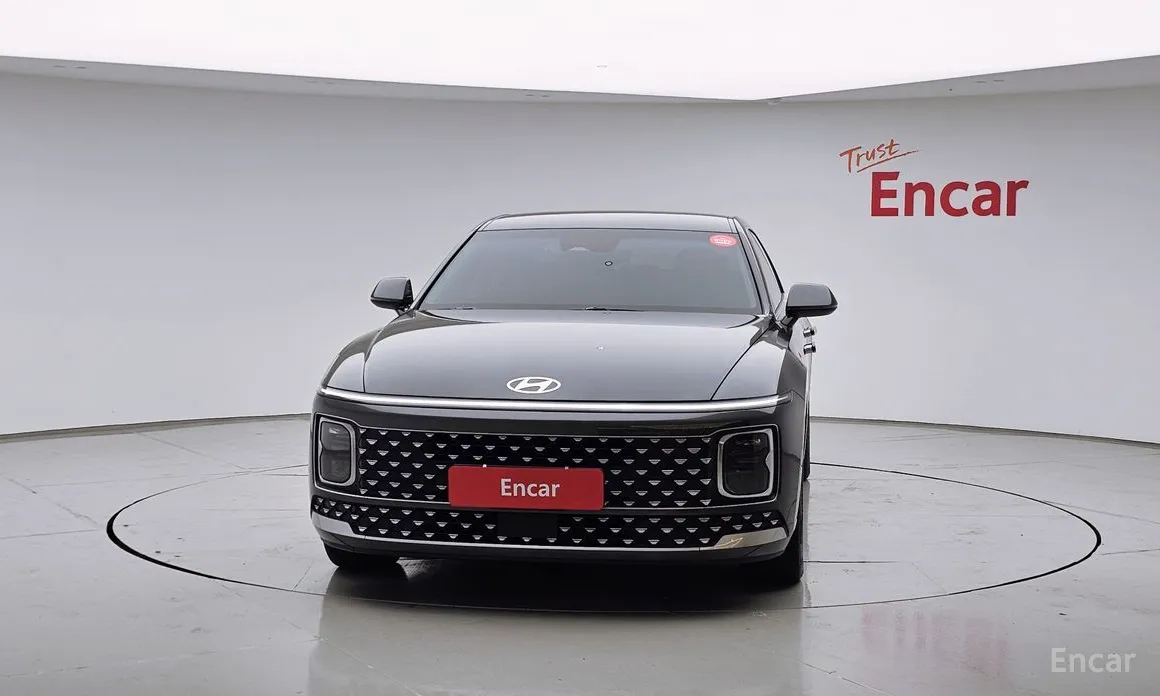 Фото 3 - Hyundai Grandeur