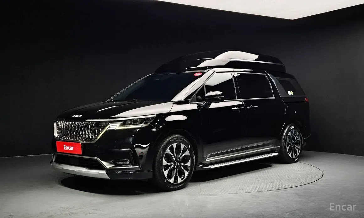 Фото 1 - Kia Carnival