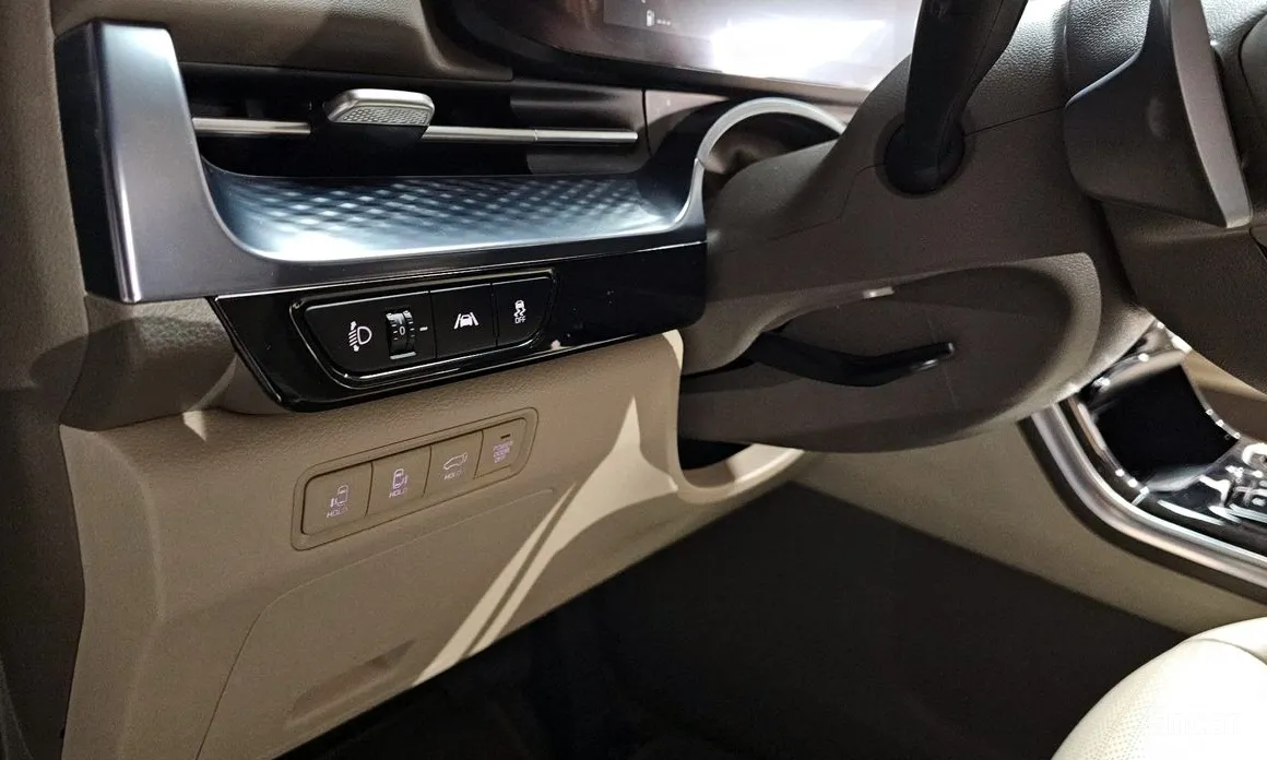 Фото 16 - Kia Carnival