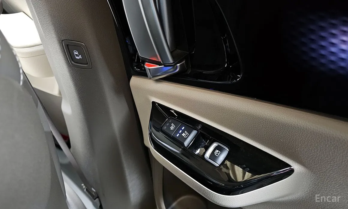 Фото 19 - Kia Carnival