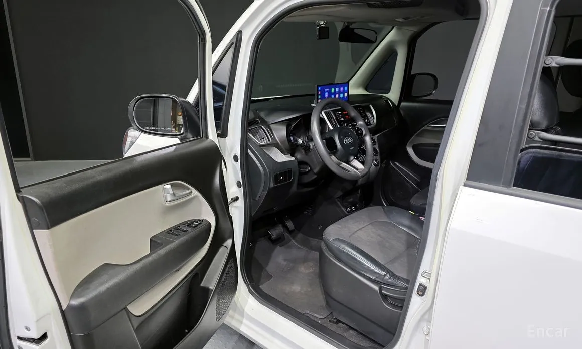 Фото 10 - Kia Ray