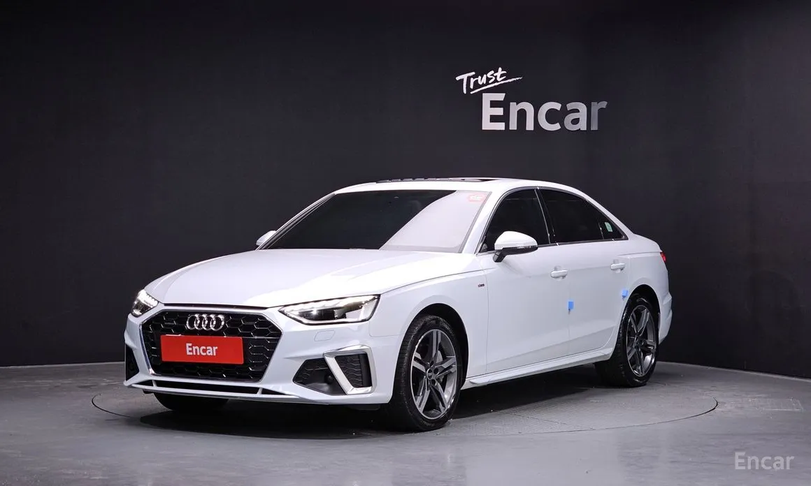 Фото 1 - Audi A4