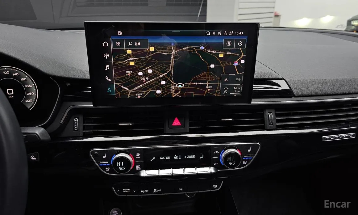 Фото 14 - Audi A4