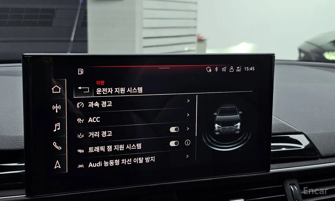 Фото 16 - Audi A4