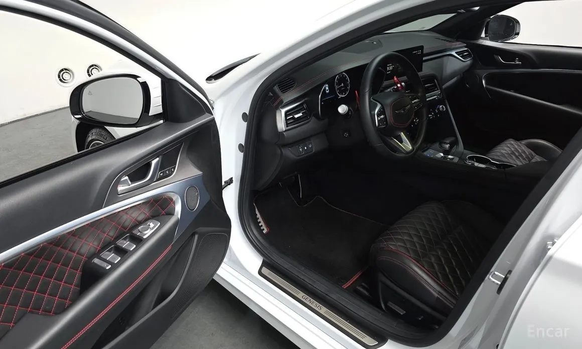 Genesis G70 2020 Gasoline 2.5T 2WD