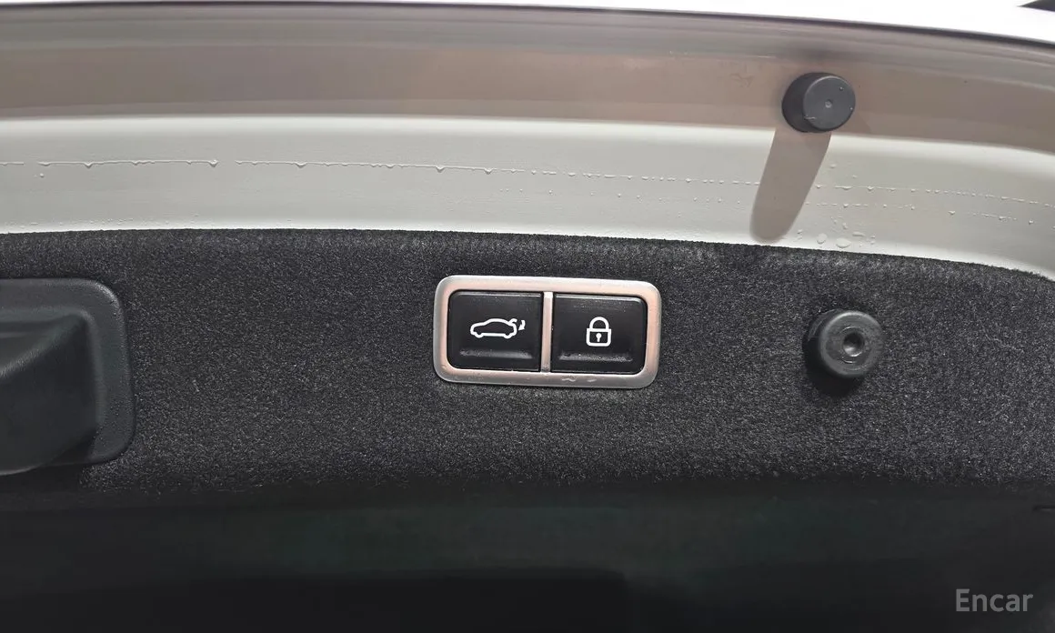 Genesis G70 2020 Gasoline 2.5T 2WD