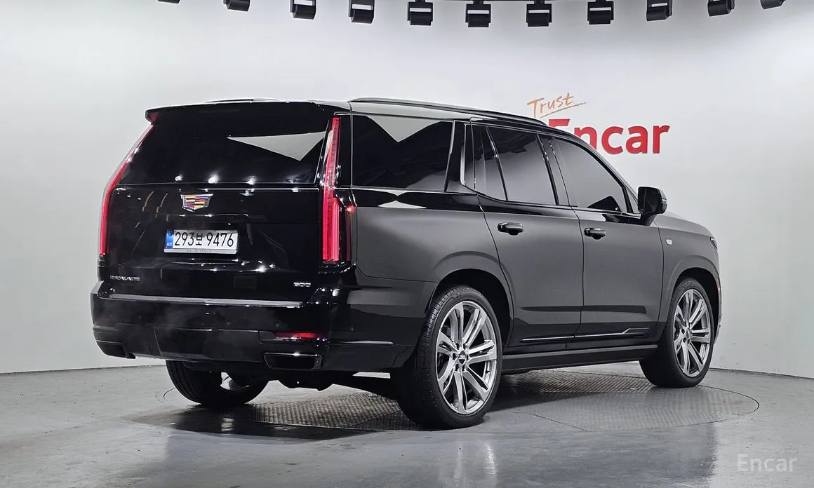 Фото 2 - Cadillac Escalade