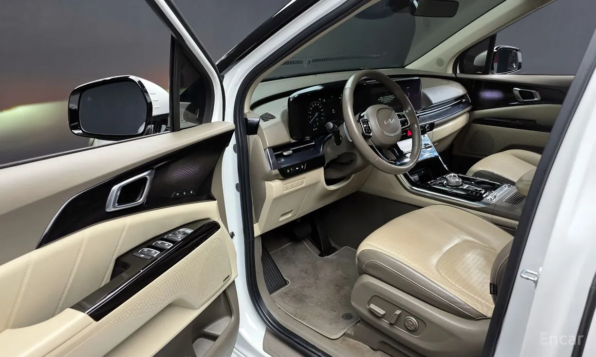 Фото 11 - Kia Carnival