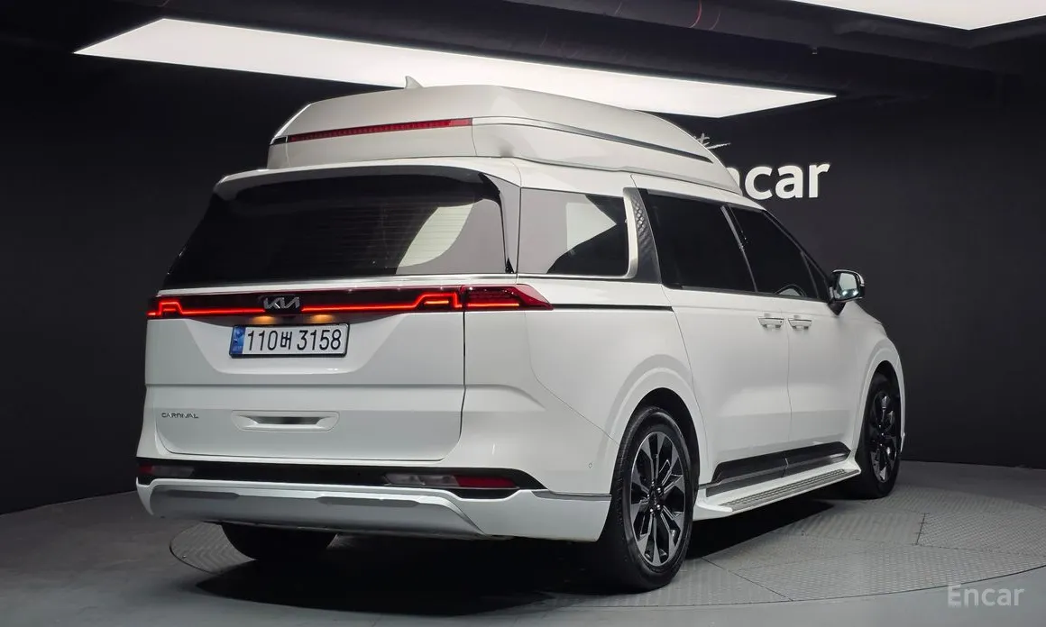 Фото 2 - Kia Carnival