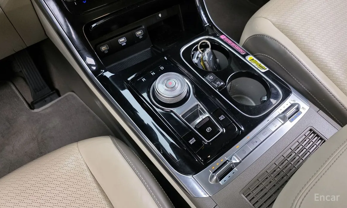 Фото 9 - Kia Carnival