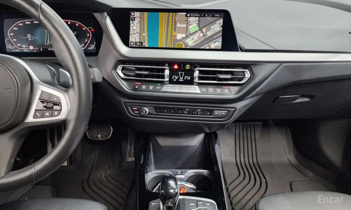 Фото 15 - BMW 1 Series